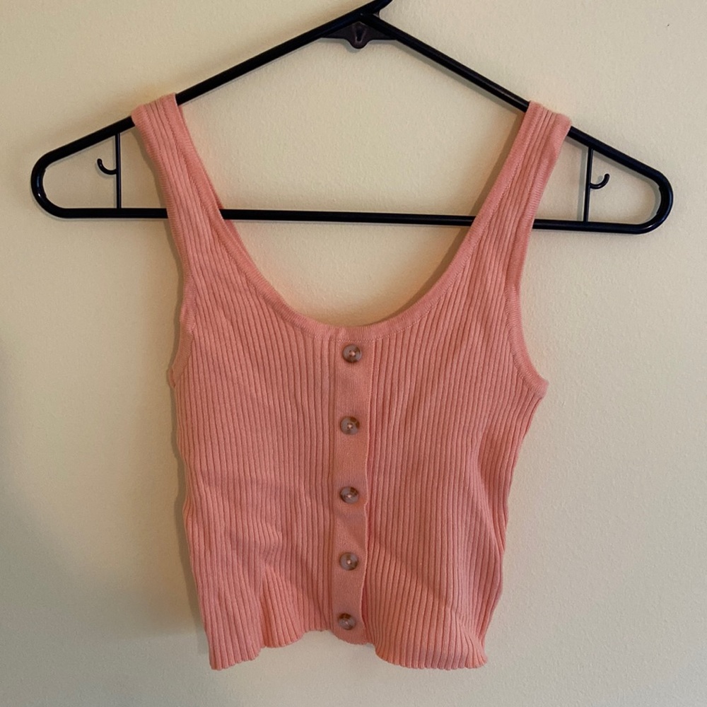 Peach button down ribbed tank top. Size: xs Brand: Divided/ H&M